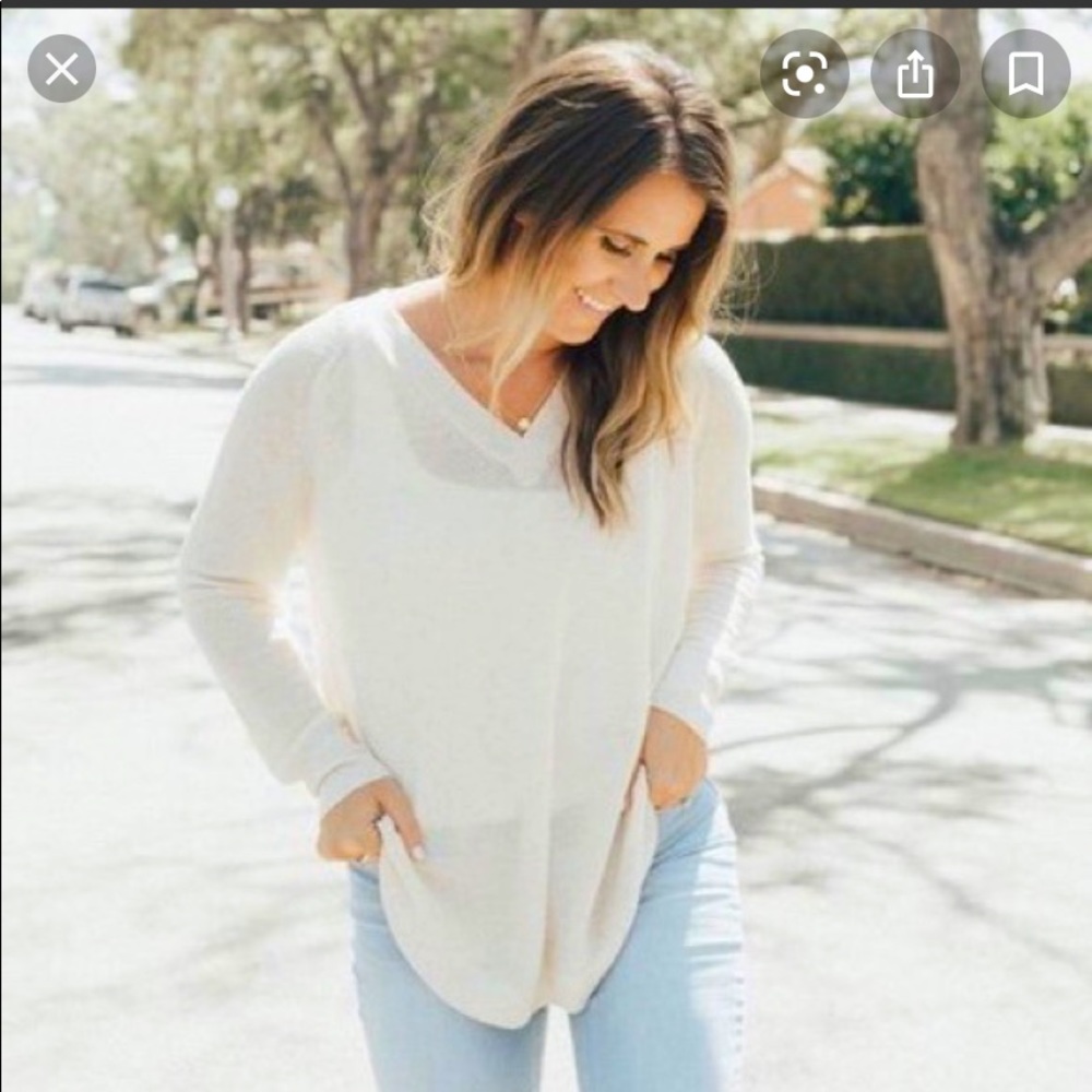 CJLA Monroe V-Neck Pullover